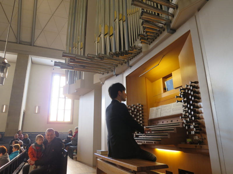 シュティフツ教会での仕事